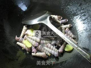 酱香钉螺的做法步骤：5