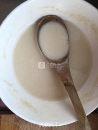 快捷鸡蛋饼的做法步骤：1