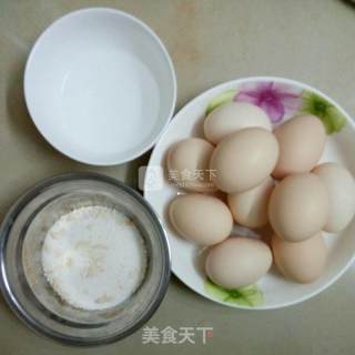 家常沙姜咸鸡蛋的做法步骤：2