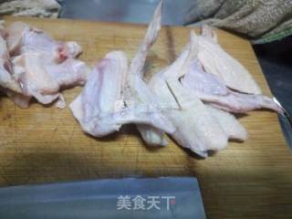 奥尔良烤鸡翅的做法步骤：2