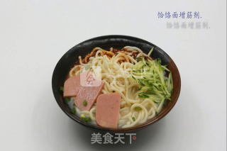 饸饹面的做法“图解”玉米面饸饹的做法步骤：10