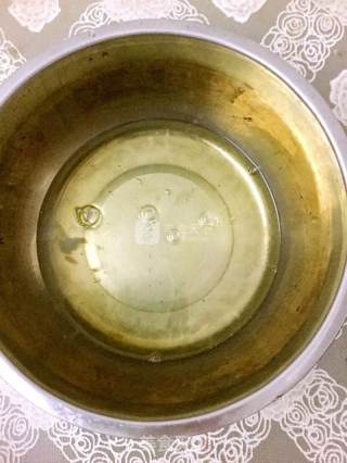 可爱的迷你四寸戚风蛋糕的做法步骤：7