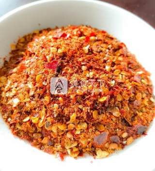 川式凉菜之魂——油辣子（独家秘制）的做法步骤：6