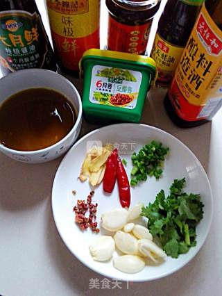 香煎小河鲫的做法步骤：3