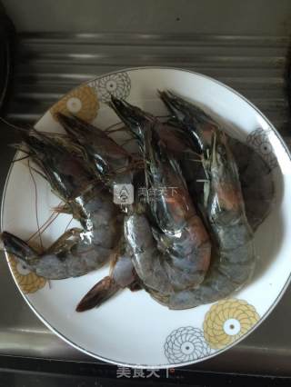 什锦海鲜炒饭的做法步骤：3