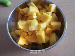 芒果奶油蛋糕卷的做法步骤：10