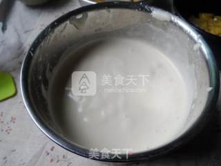 菠萝翻转海绵蛋糕的做法步骤：3