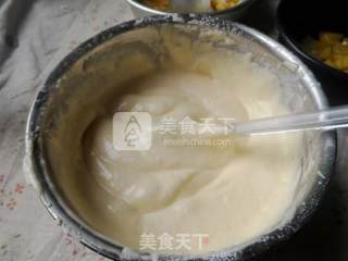 菠萝翻转海绵蛋糕的做法步骤：5
