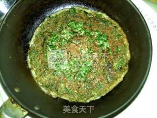 亚麻籽油蒲公英煎蛋饼的做法步骤：11