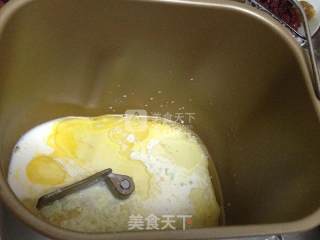 毛毛虫面包的做法步骤：1