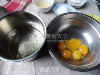 蔓越莓纸杯蛋糕的做法步骤：2