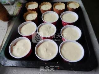 蔓越莓纸杯蛋糕的做法步骤：16