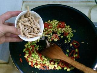 毛豆榨菜肉丝的做法步骤：12