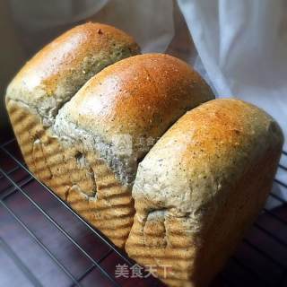 黑芝麻核桃仁吐司的做法步骤：15