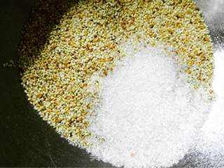 芝麻薄脆饼（少油少糖）的做法步骤：2