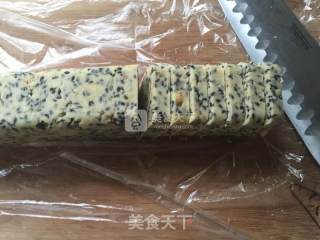 黑芝麻核桃手工曲奇的做法步骤：11