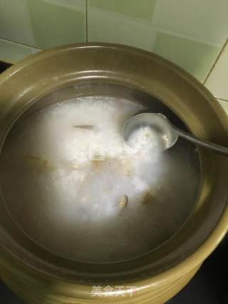 鲜虾砂锅粥的做法步骤：10