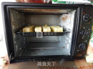 蒜香土司条的做法步骤：12