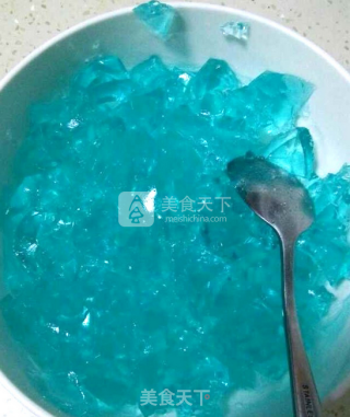 侏罗纪公园恐龙生日蛋糕的做法步骤：4