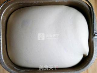 巧克力甜甜圈圣诞树的做法步骤：3