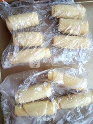 中式传统黑芝麻椒盐酥饼的做法步骤：13