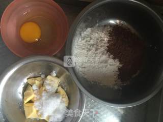 巧克力饼干的做法步骤：1