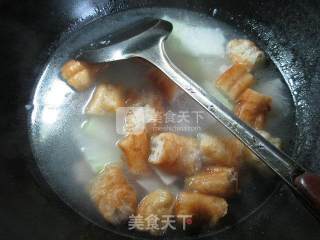 咸肉油条冬瓜汤的做法步骤：5