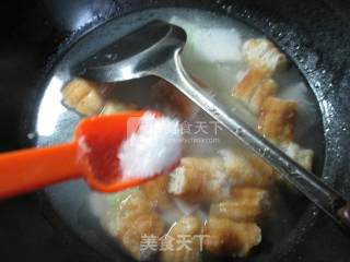 咸肉油条冬瓜汤的做法步骤：7