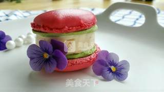 冰激凌马卡龙的做法步骤：1