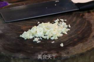 懒人版-蒜蓉辣椒的做法步骤：2