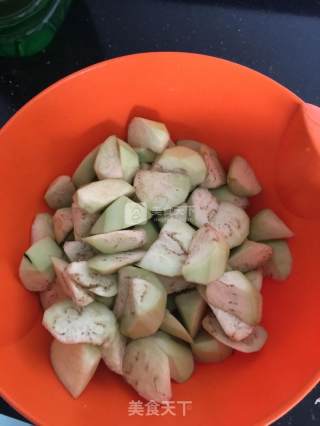 烧茄块的做法步骤：1