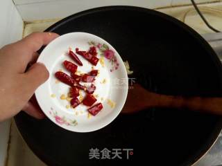 家常红烧鲤鱼的做法步骤：11