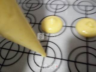 牛粒（柠檬奶油口味）的做法步骤：4