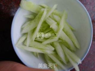 清凉夏天——爽口拌面啦！！的做法步骤：2