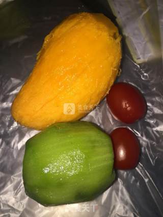 卑鄙～杯壁水果酸奶的做法步骤：2
