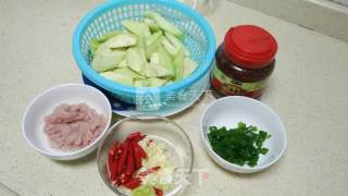 豆瓣肉末红烧茄子的做法步骤：1