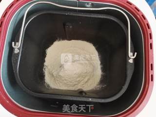 鸡蛋手擀面的做法步骤：2