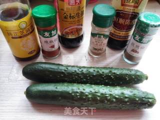 多味凉拌黄瓜的做法步骤：1