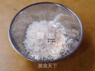 广式腊味粽子的做法步骤：2