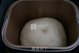 培根香葱面包圈的做法步骤：7