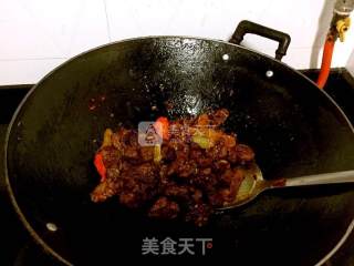 改良版川味红烧牛肉的做法步骤：7
