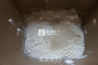 迷你披萨的做法步骤：1