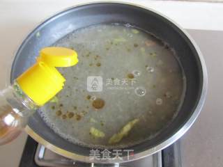 虾仁木耳娃娃菜的做法步骤：8