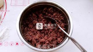 百变面食之豆沙包的做法步骤：8
