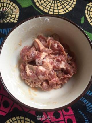 酸笋炒肉丝「春夏暮色3」的做法步骤：3
