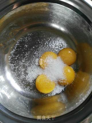 爱心酸奶慕斯的做法步骤：1