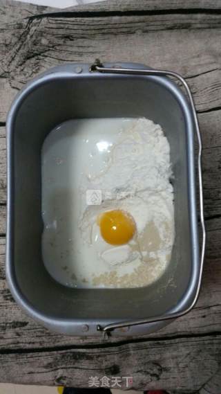 豆沙面包的做法步骤：1