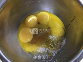 彩虹盒子蛋糕的做法步骤：1
