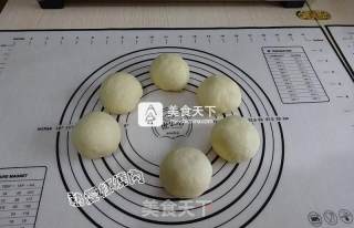 ——玉米肠餐包的做法步骤：8