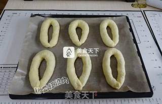 ——玉米肠餐包的做法步骤：13